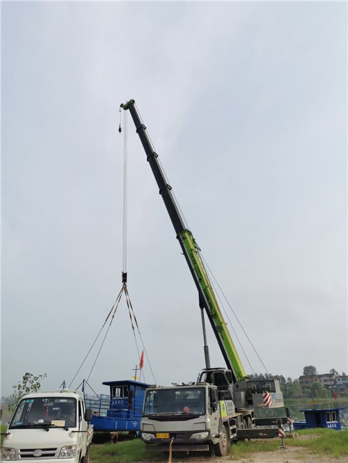 抚远市桥梁建设吊装案例